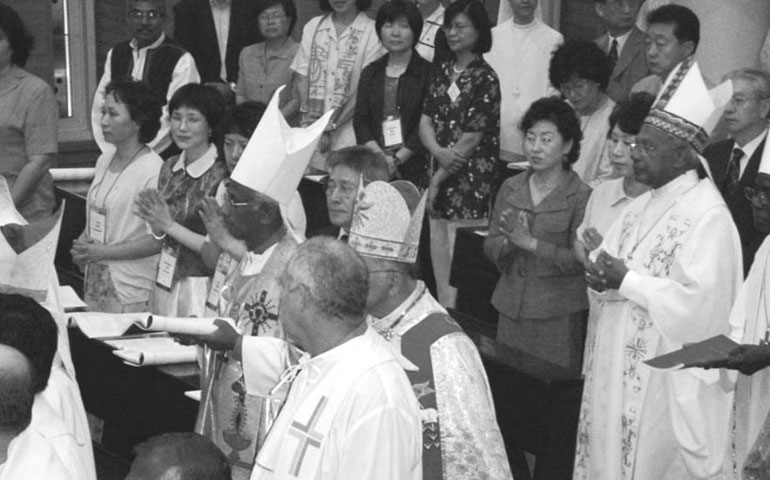 About 180 Asian church leaders -- including laity, religious and clergy -- gather in South Korea in 2004 for the eighth plenary assembly of the Federation of Asian Bishops’ Conferences. (NCR photo/Thomas C. Fox)