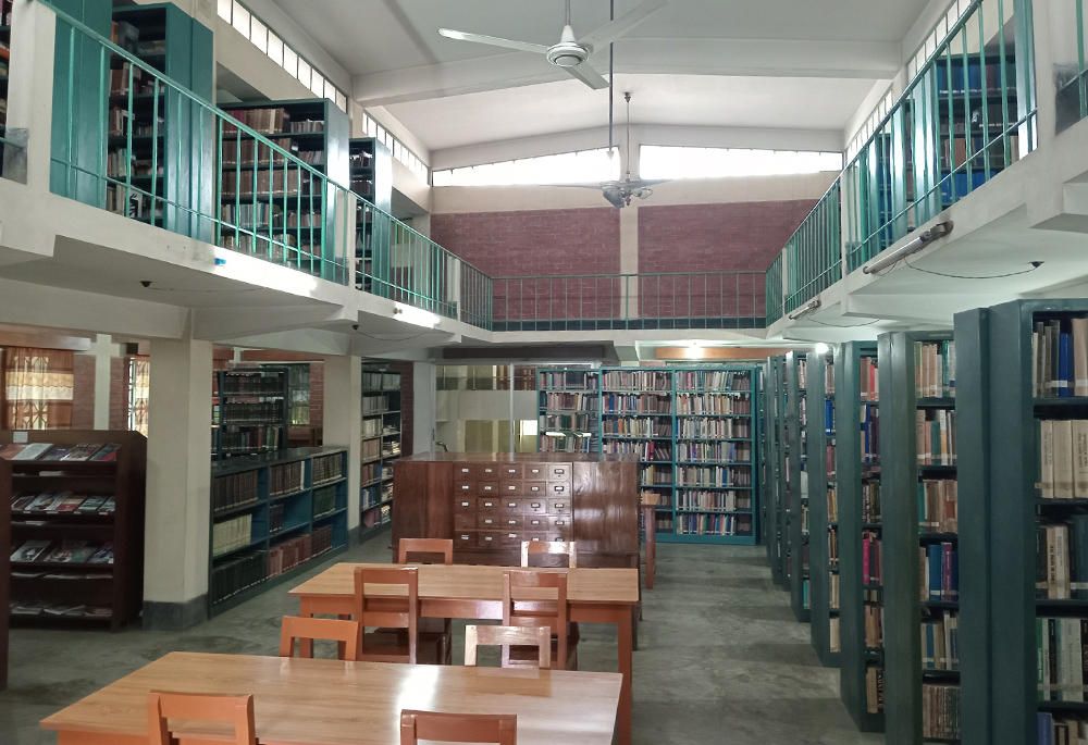 Library of Holy Spirit Seminary, Banani, which has about 43,000 books (Sumon Corraya)