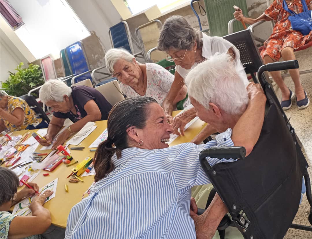 En el Hogar de Ancianas Siervas de San José, en La Habana, Cuba, las Hermanas Siervas de San José gestionan un espacio que dignifica a las adultas mayores, a quienes cuidan con amor y de manera integral. (Foto: cortesía de: Hogar de Ancianas Siervas de San José)