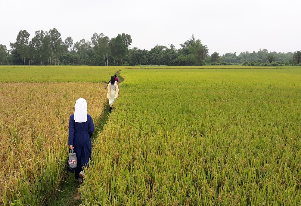 Sr. Maria Josephina goes to a remote village to conduct a free medical camp. For nearly 20 years, Korean sisters have been serving the needy in Bangladesh by providing medical and education services. (GSR photo/Sumon Corraya)