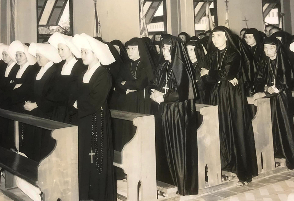 Lovers of the Holy Cross of Vinh nuns attended Holy Mass in Nha Trang in 1957 after fleeing their convent in Quang Binh province in 1954. (Courtesy of Lovers of the Holy Cross of Vinh)