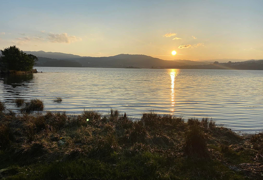 Scenic views along the pilgrimage route to Santiago de Compostela (Courtesy of Ana González)