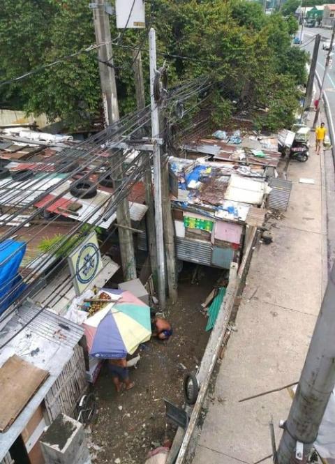 Mindanao Avenue, Barangay Pag-asa, Quezon City, Philippines, in 2019 (Lady Anne Cardoso)