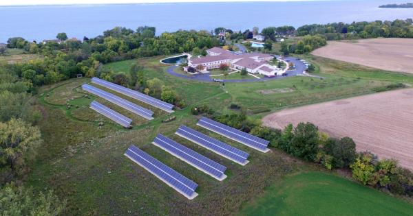 Wisconsin Franciscan sisters religiously cheer on Green Bay