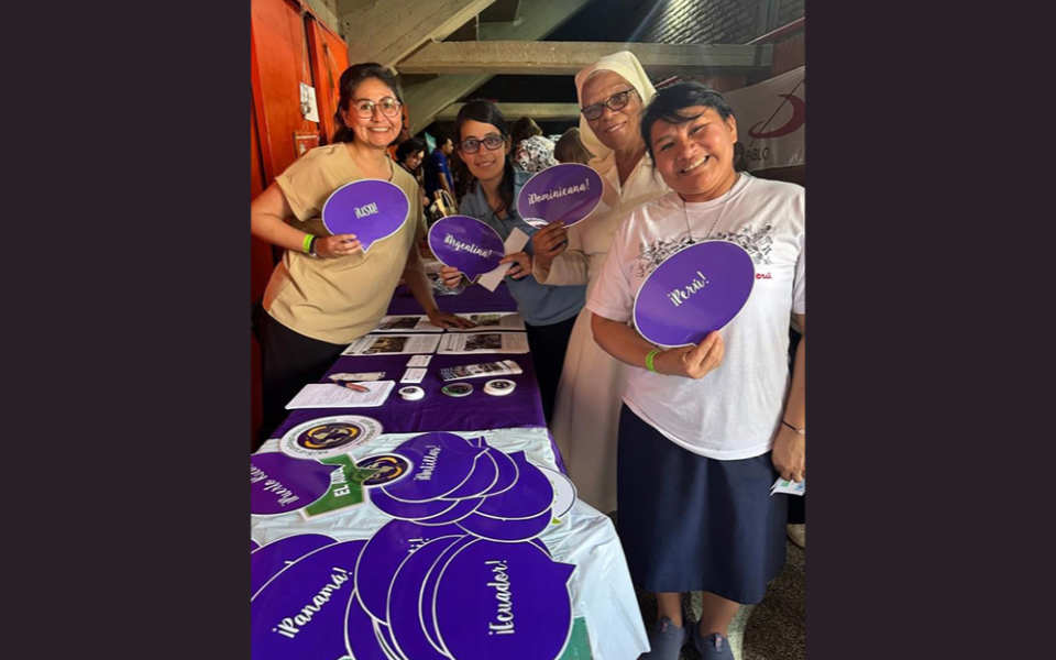 Sr. Helga Leija with sisters from Argentina, Dominican Republic and Peru during the V Latin American and Caribbean Congress of Religious Life, held Nov. 22-24 in Cordoba, Argentina. (GSR photo/Helga Leija)